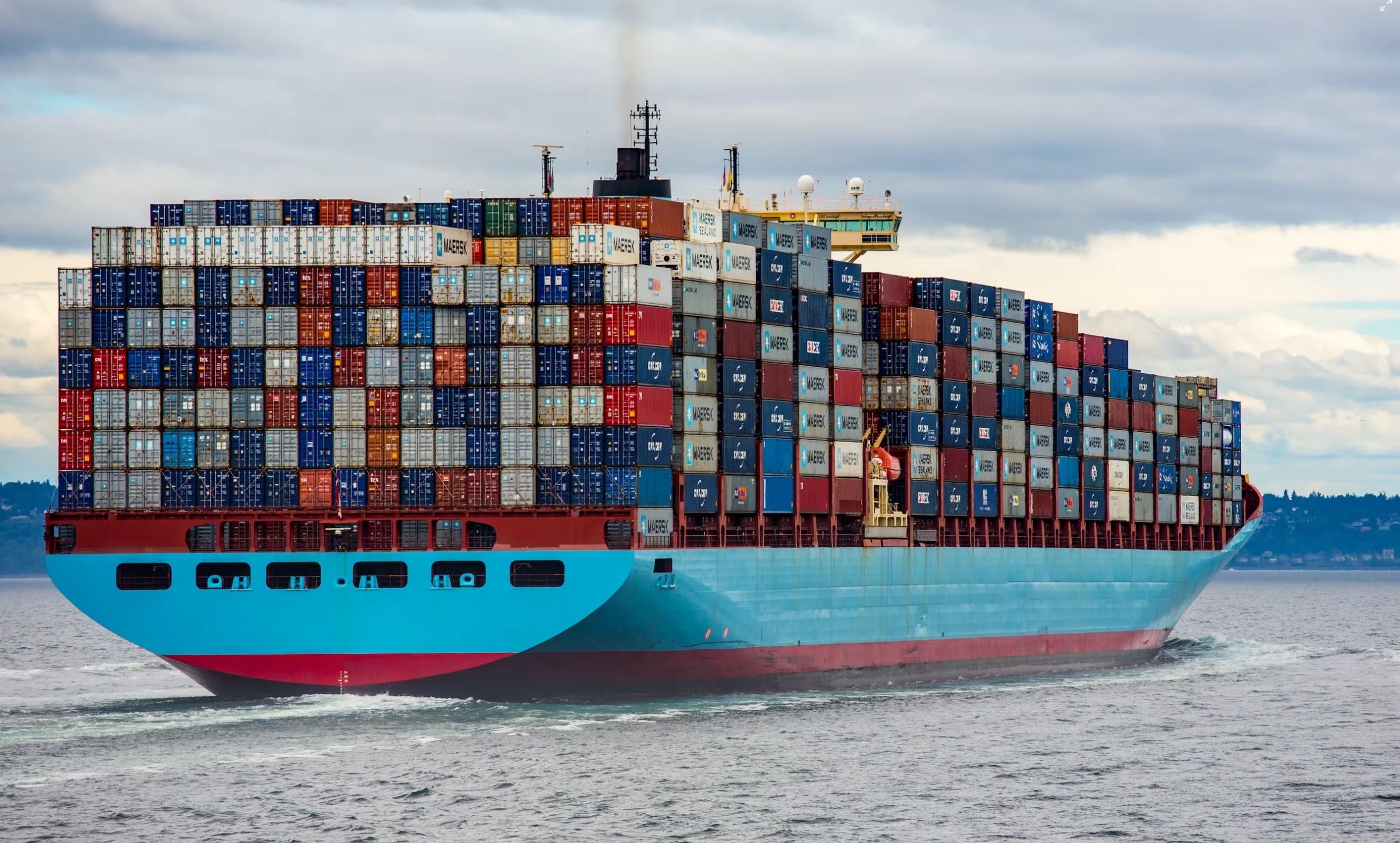 Những quy định, thủ tục và một số lưu ý khi vận chuyển hàng hóa quốc tế